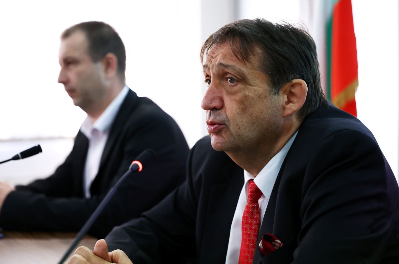 Шишков: Дюлинският проход ще бъде завършен до края на годината, а ремонтът на пътя от Бургас започва още през есента — снимка 2