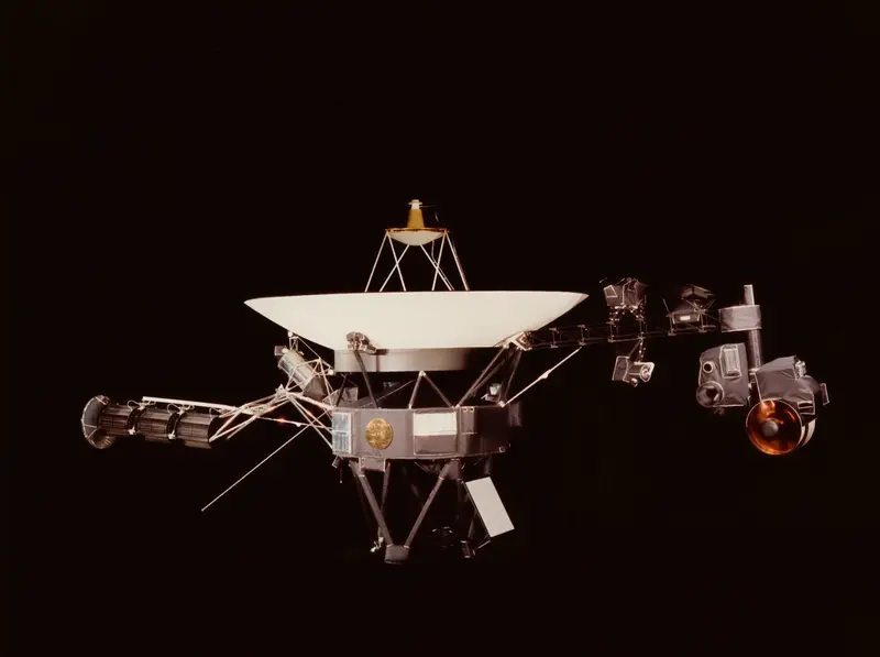 Точно днес, но преди 14 години: Voyager 1 напусна Слънчевата система и все още изпраща съобщения отвъд